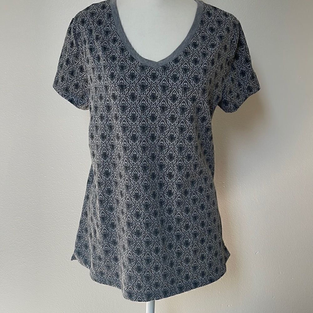 Great Northwest Indigo V-neck T-shirt.  Size Medium.